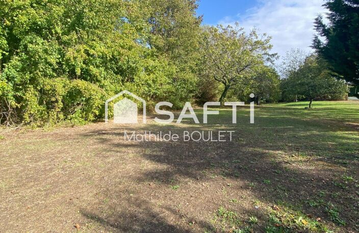 Terrain constructible non viabilisé — photo 3