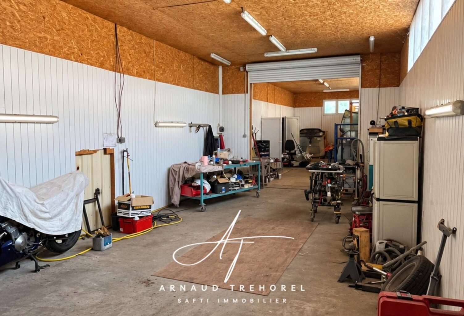 Ensemble immobilier professionnel — photo 1
