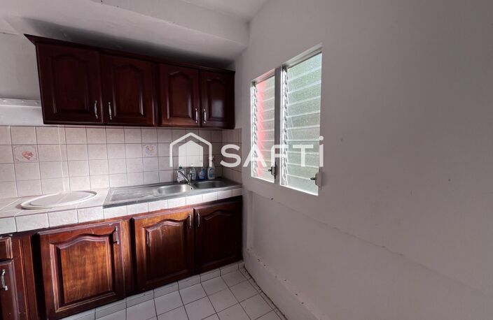 Maison T3 dans le bourg de Fond Saint Denis — photo 3
