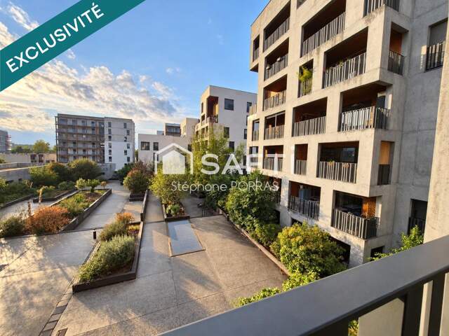 T3 de 70 m², loggia 13,7 m² et parking couvert — photo du bien