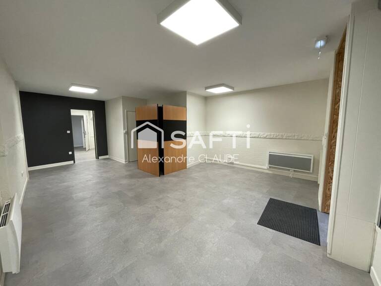 Nevers : local commercial rénové de 57 m² — photo 1