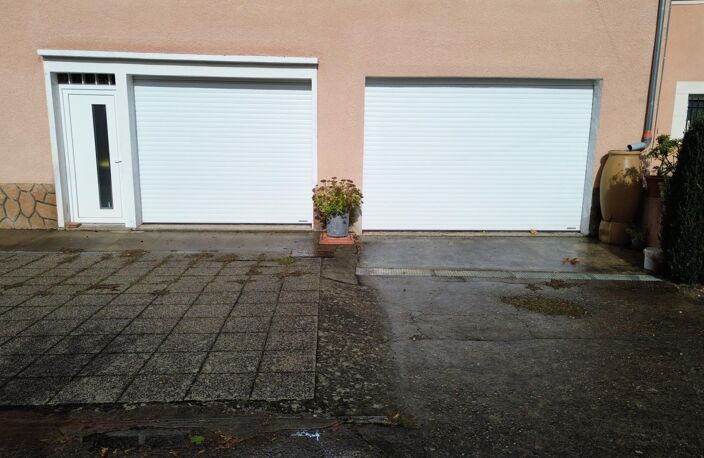 À VENDRE  Maison de 155 m² habitables + 80 m² à rénover, 6 chambres, double garage et terrain supplémentaire de 1 000 m²  THIZAY (36100) — photo 2