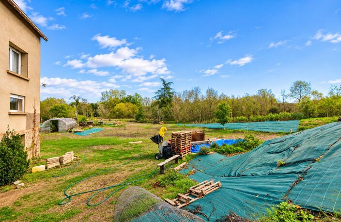 Maison de 106 m² sur un terrain arboré de 4 700 m² — photo 3