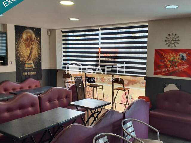 Local commercial de 54 m² à Dijon, proche gare avec caves — photo du bien