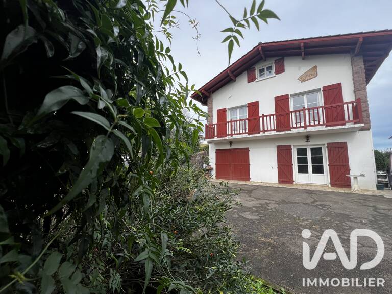 Vente Maison/villa 8 pièces — photo 1