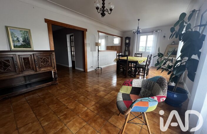 Vente Maison/villa 8 pièces — photo 4