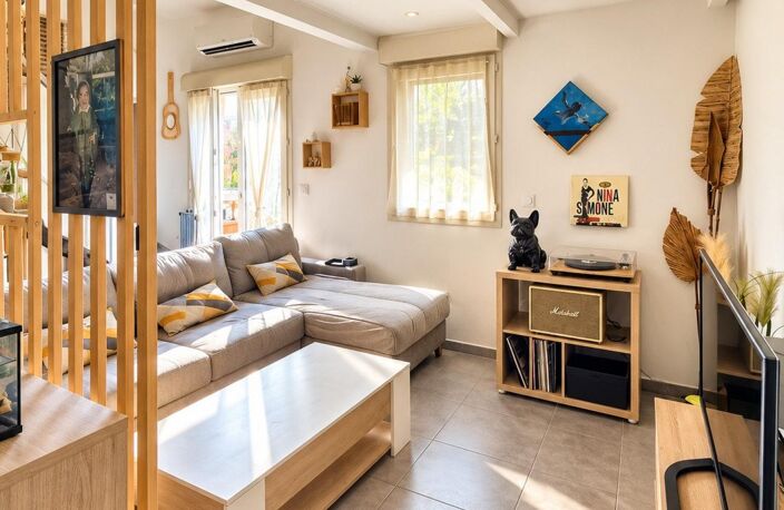 Bel appartement T2 de 55m2 en duplex avec terrasse et bureau — photo 2
