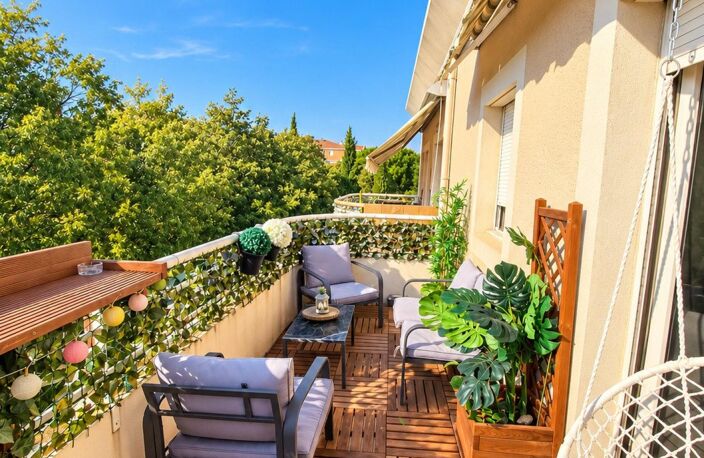 Bel appartement T2 de 55m2 en duplex avec terrasse et bureau — photo 4