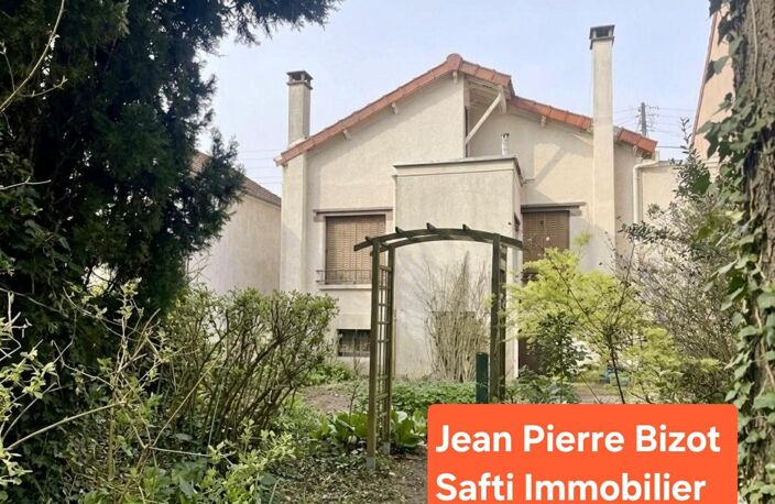 Maison à rénover sur très beau terrain de 547 m² — photo 2