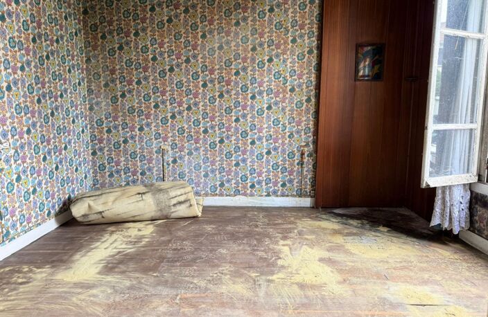 Maison à rénover sur très beau terrain de 547 m² — photo 5