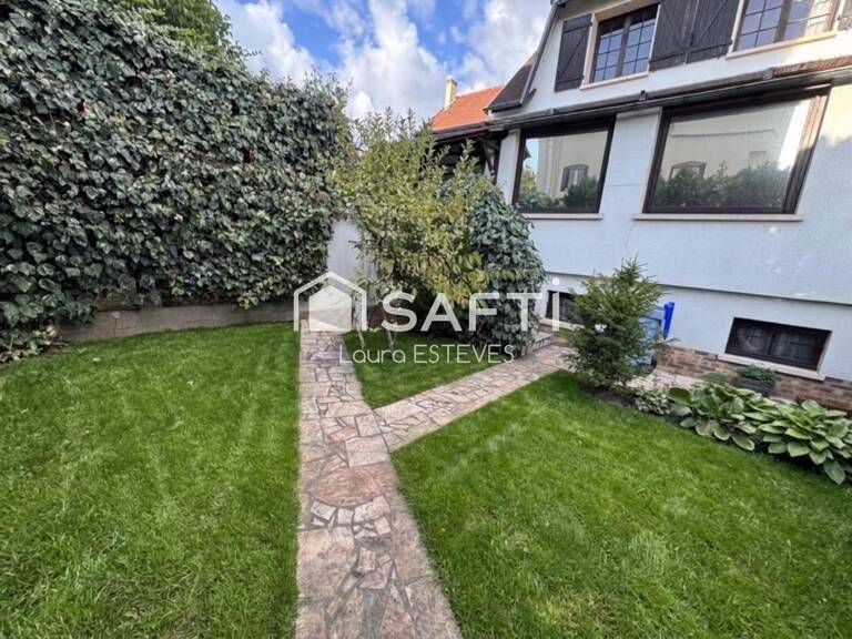 BELLE MAISON FAMILIALE À SAINT-DENIS — photo 1