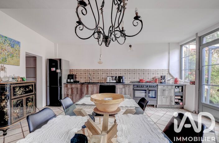 Vente Maison/villa 7 pièces — photo 2