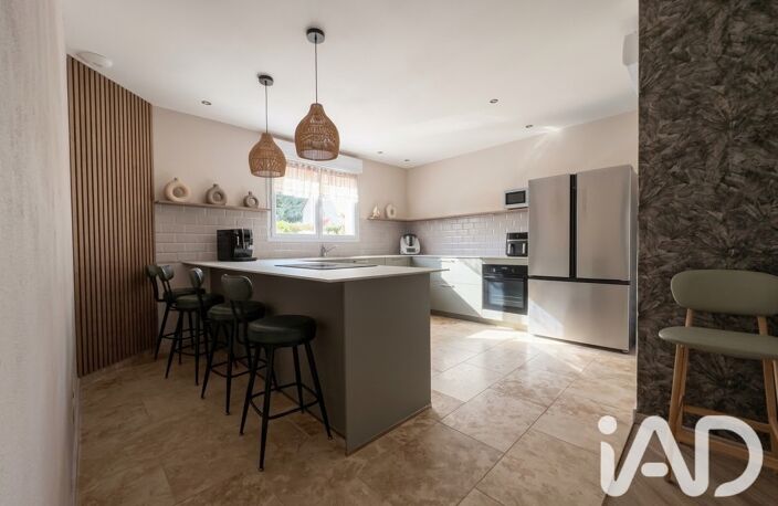 Vente Maison/villa 5 pièces — photo 2