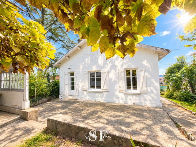 AGEN - MAISON T4 AVEC JARDIN ET DOUBLE GARAGE — photo du bien