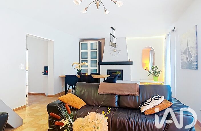 Vente Maison/villa 5 pièces — photo 2