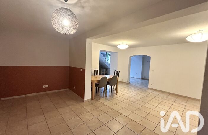 Location Maison/villa 5 pièces — photo 2