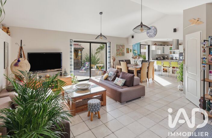 Vente Maison/villa 6 pièces — photo 2