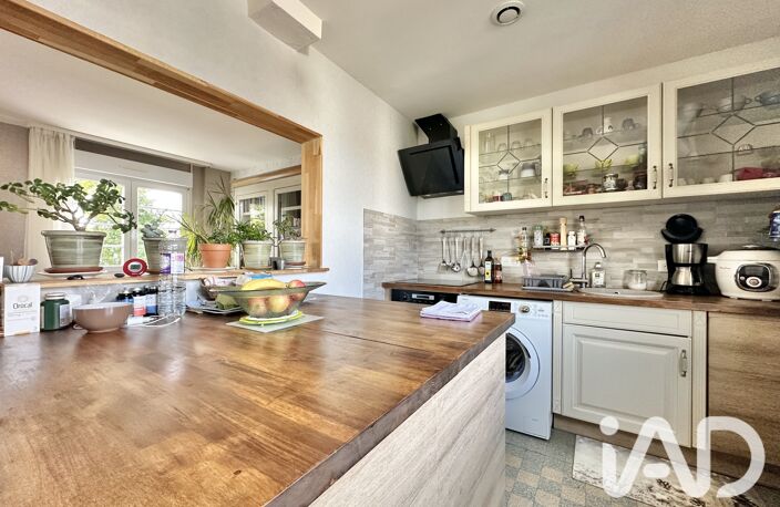 Vente Maison/villa 8 pièces — photo 2