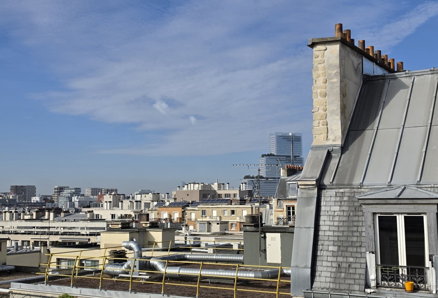 Vente Studio 1 pièce — photo 1