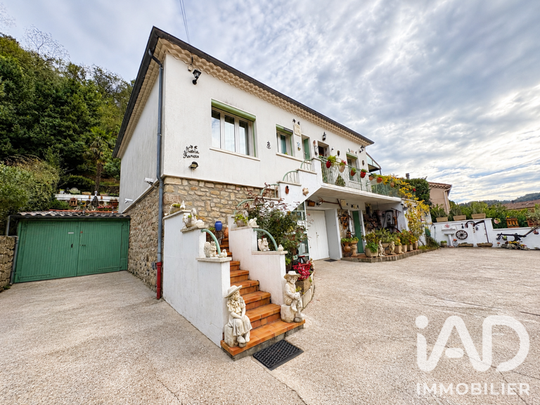 Vente Maison traditionnelle 7 pièces — photo 1