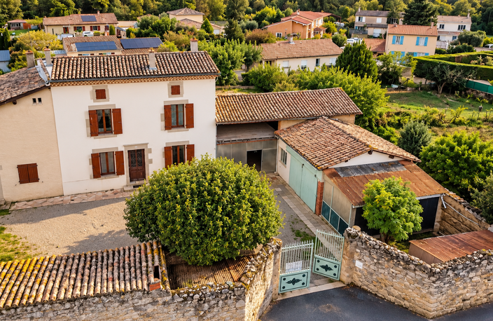 SERVES-SUR-RHÔNE   MAISON AVEC DÉPENDANCES ET FORT POTENTIEL — photo 2