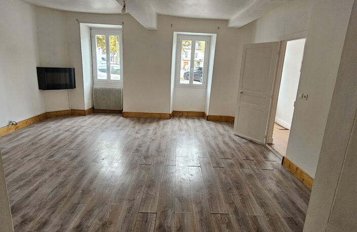 MAISON DE VILLE EN HYPER-CENTRE — photo 3