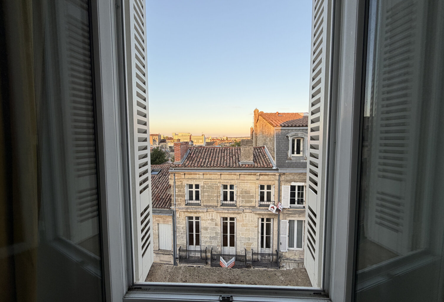 BORDEAUX FONDAUDÈGE T3, DERNIER ÉTAGE ET CAVE — photo 1