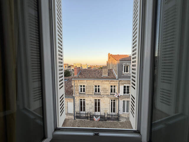 BORDEAUX FONDAUDÈGE T3, DERNIER ÉTAGE ET CAVE — photo du bien