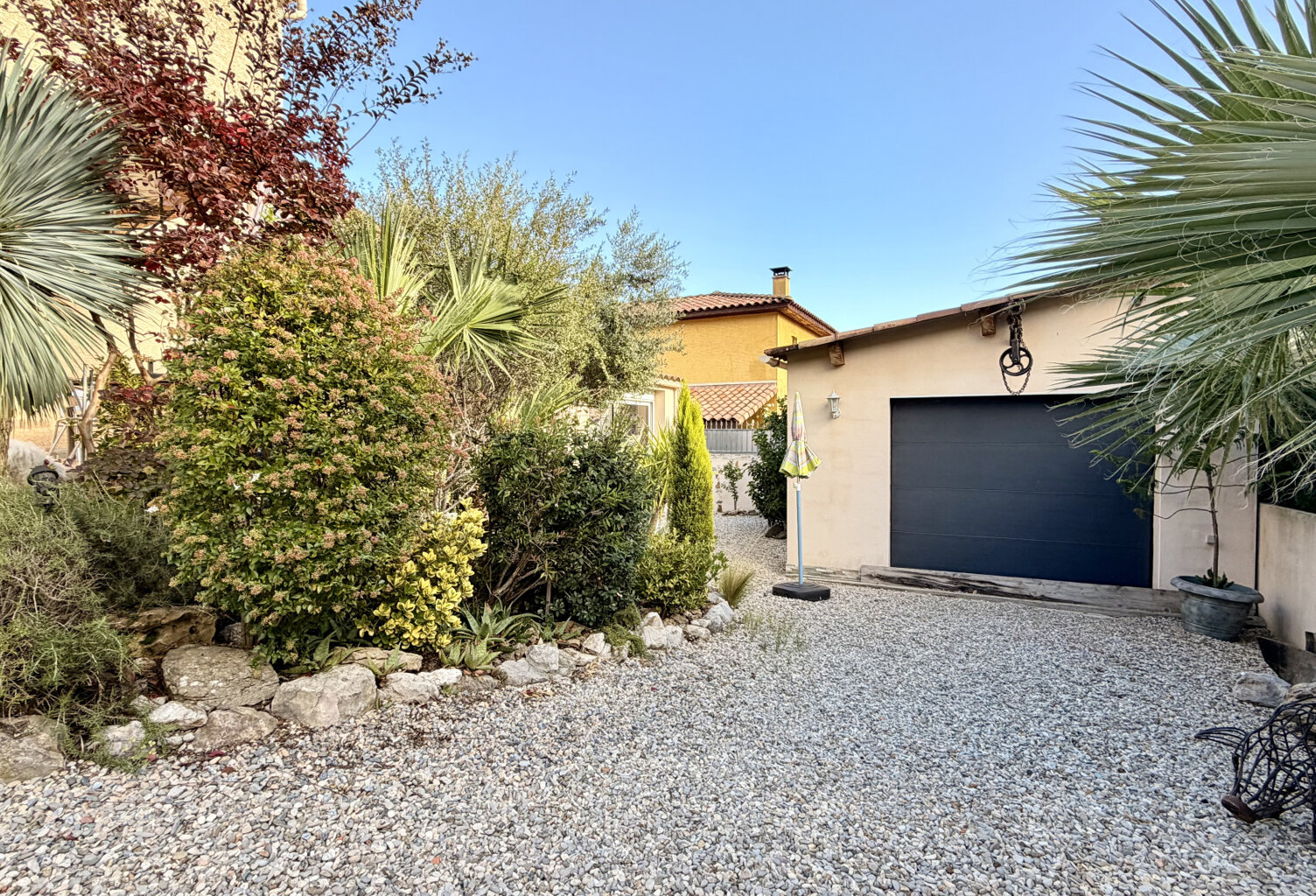Villa indépendante de 161m2, 2 garages , avec un beau potent — photo 1