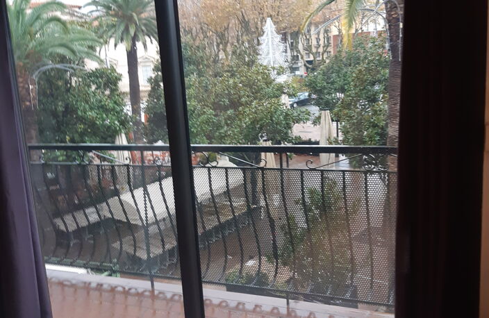 F2 Place Arago — photo 3