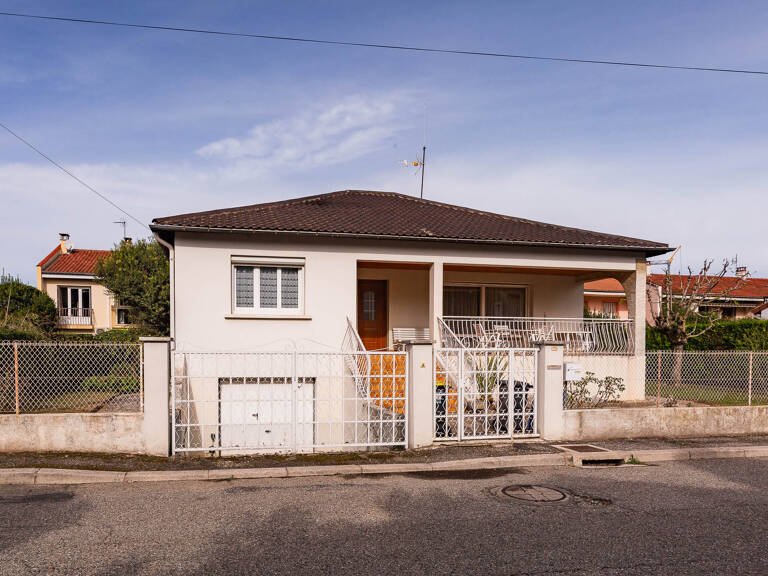 Villa 5 pièces avec garage et jardin, Rur Ronsard, 07500 GUILHERAND-GRANGES — photo 1