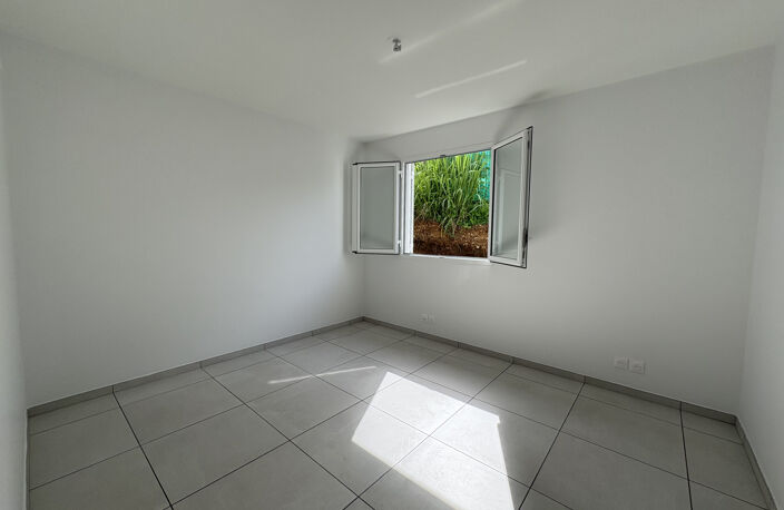VILLA T5 NEUVE BIGLETTE — photo 3