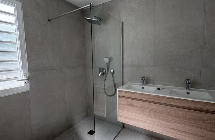 VILLA T5 NEUVE BIGLETTE — photo 5
