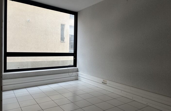 Immobilier Professionnel à vendre Romans-sur-Isère — photo 5