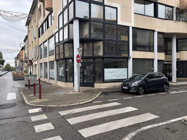 Immobilier Professionnel à vendre Romans-sur-Isère — photo du bien