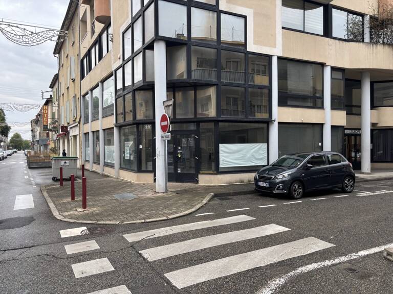 Immobilier Professionnel à vendre Romans-sur-Isère — photo 1