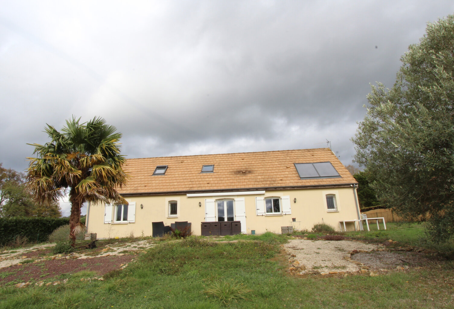 Entre Nevers et La Charité sur Loire, belle maison habitable — photo 1