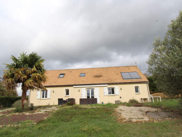 Entre Nevers et La Charité sur Loire, belle maison habitable — photo du bien