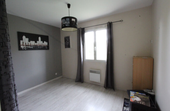 Entre Nevers et La Charité sur Loire, belle maison habitable — photo 3