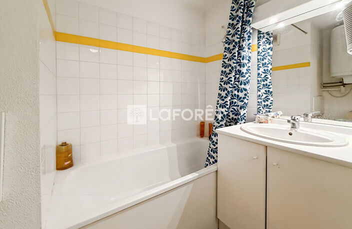 Studio meublé dans une résidence étudiante à Valence — photo 3