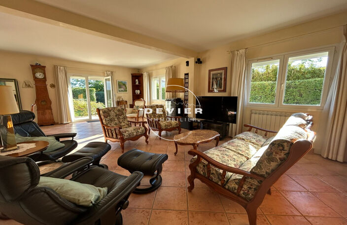 vente maison 7 Pièce(s) — photo 2