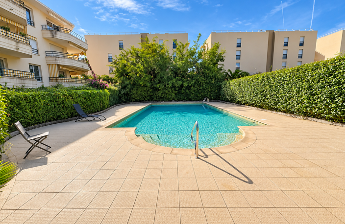 VILLENEUVE-LOUBET - VAUGRENIER - 4 PIÈCES - TERRASSES - PISC — photo 5