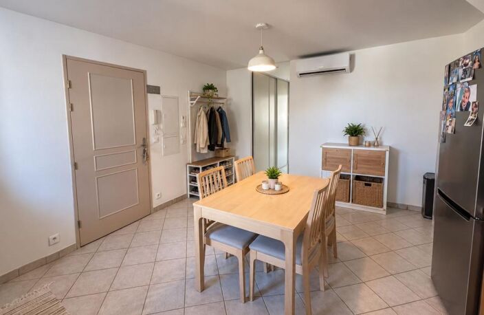 Appartement T2/T3 idéalement situé au centre de Gréoux — photo 2