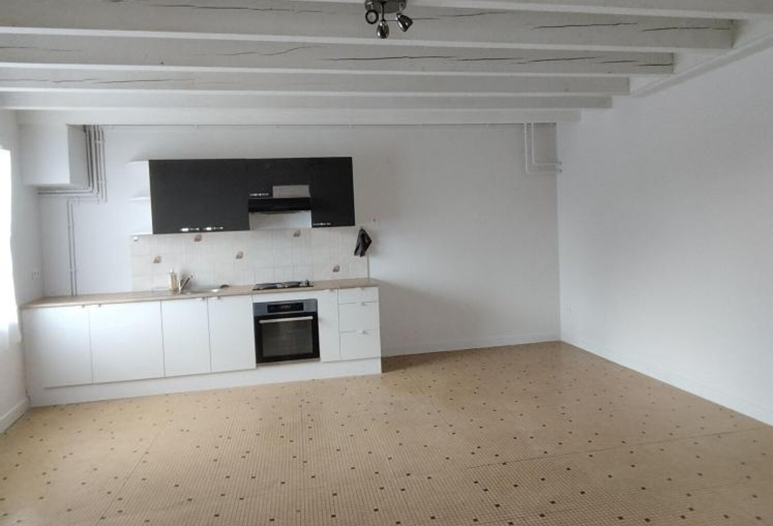 SAINT FRONT en Charente, maison 90 m², rénovée 3 chambres, abri pour voiture et terrain 1017 m² — photo 1