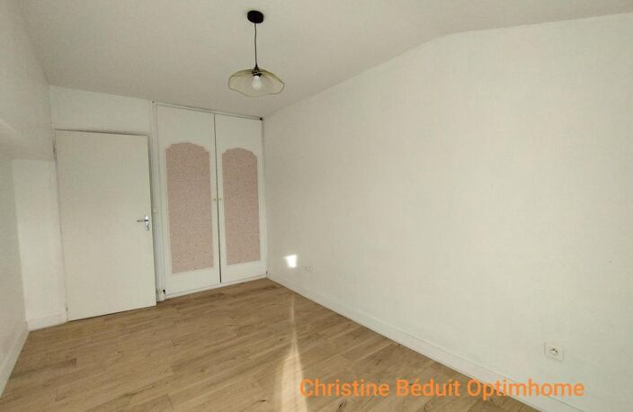 SAINT FRONT en Charente, maison 90 m², rénovée 3 chambres, abri pour voiture et terrain 1017 m² — photo 3
