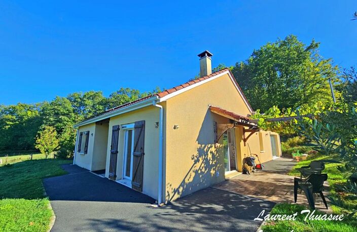 Maison plain-pied 5 pièces 3 chambres avec piscine chauffée sur terrain de 3 ha — photo 2