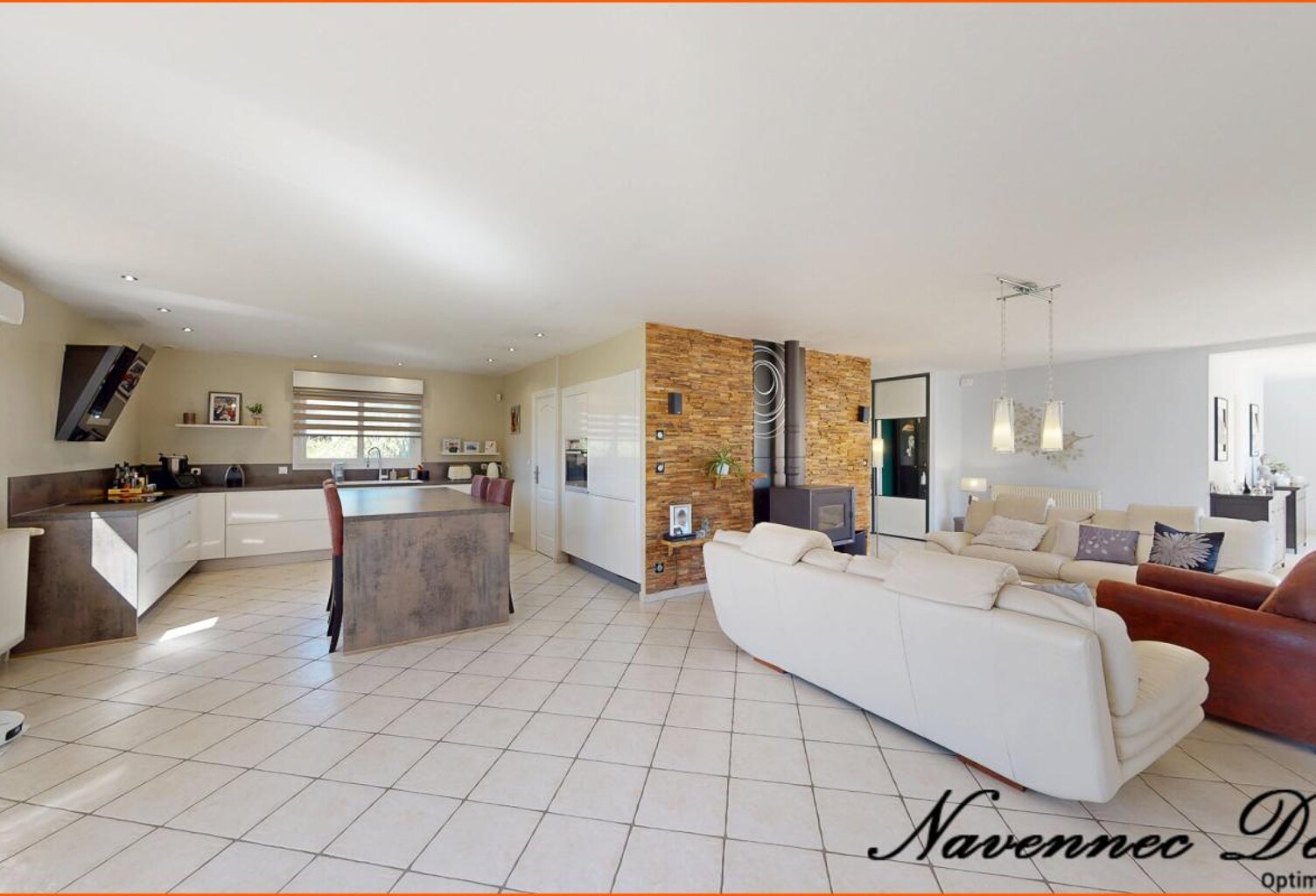 Plain-pied récent de 215 m² – Volumes rares, 4 chambres, sous-sol complet – Proche A13 — photo 1