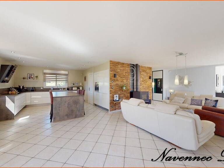 Plain-pied récent de 215 m² – Volumes rares, 4 chambres, sous-sol complet – Proche A13 — photo 1