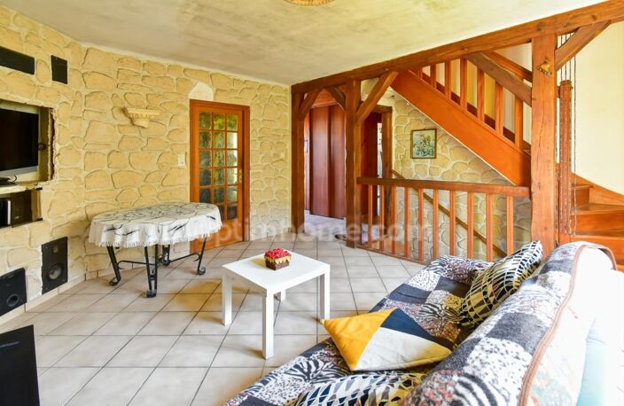 Maison traditionnelle A RENOVER, 4 chambres, sous sol total — photo 3