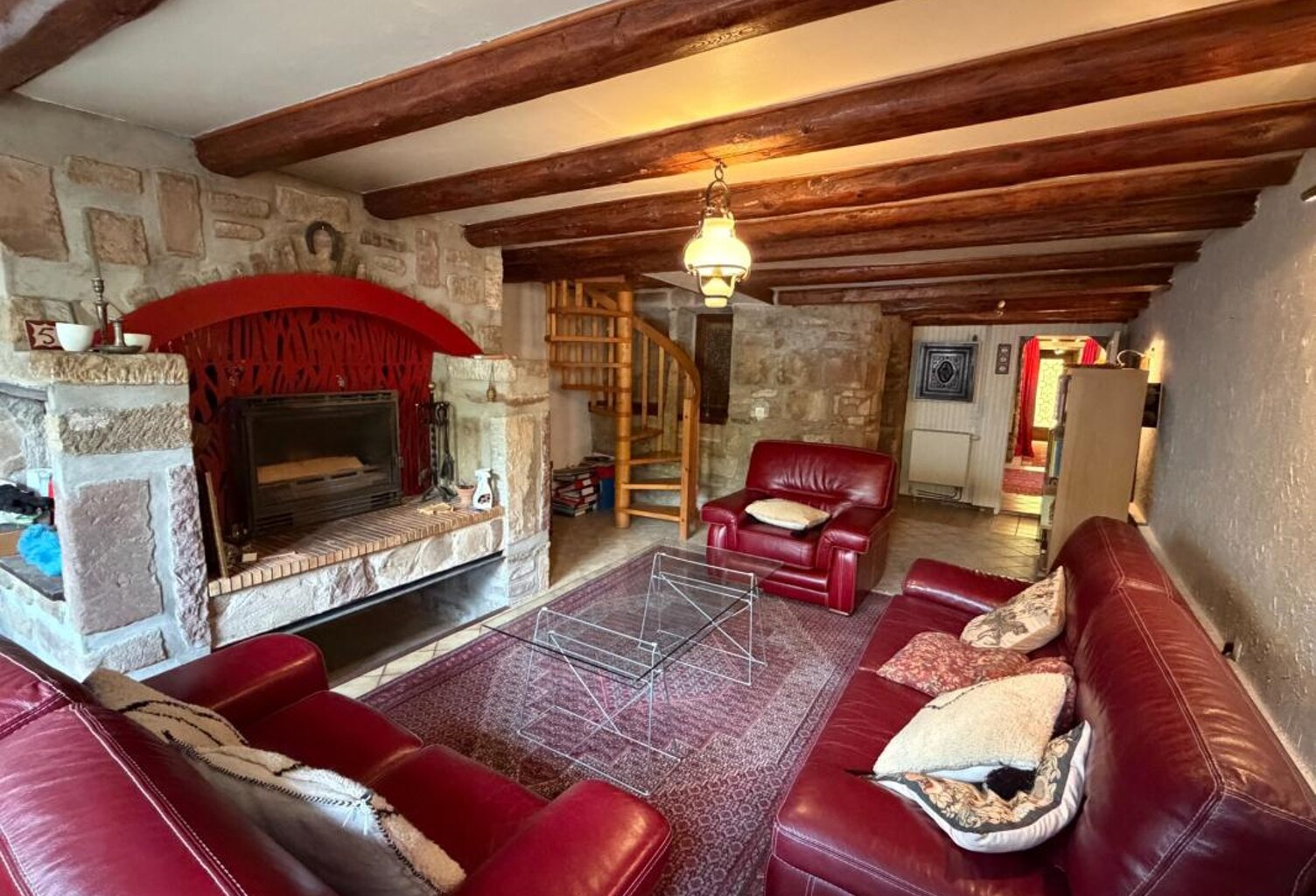 Maison de caractère mitoyenne avec beaux volumes, sauna, terrasse et jardin – Pexonne (54) — photo 1
